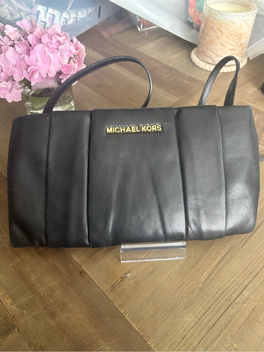 Michael Kors Black Pleated Leather Shoulder Bag – Vintage/Classic Style